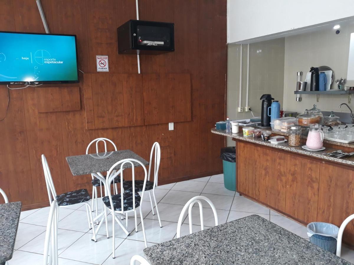 Hotel Pinotti Ltda كوريتيبانوس المظهر الخارجي الصورة